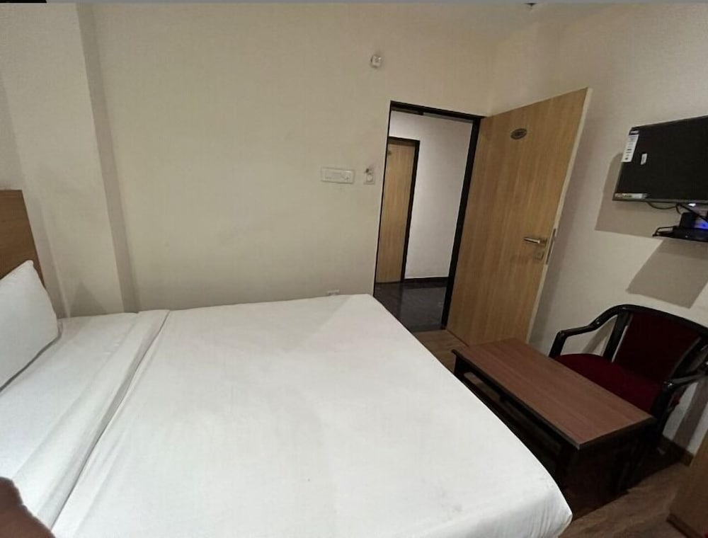 Standard Room photo 2