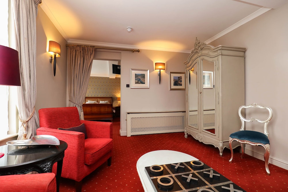 Suite 2 Adults photo 3