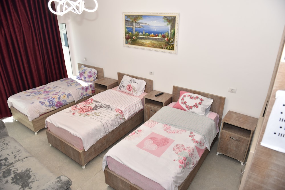 Classic Triple Room photo 1