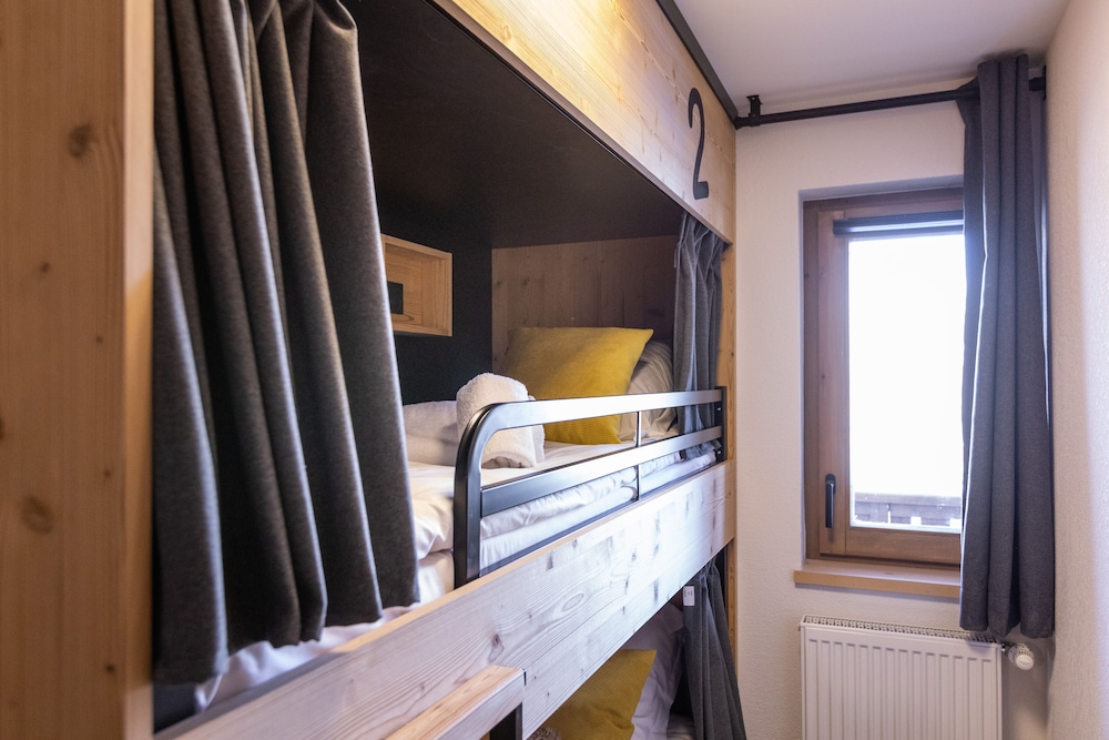 2 rooms for 4 people standard
