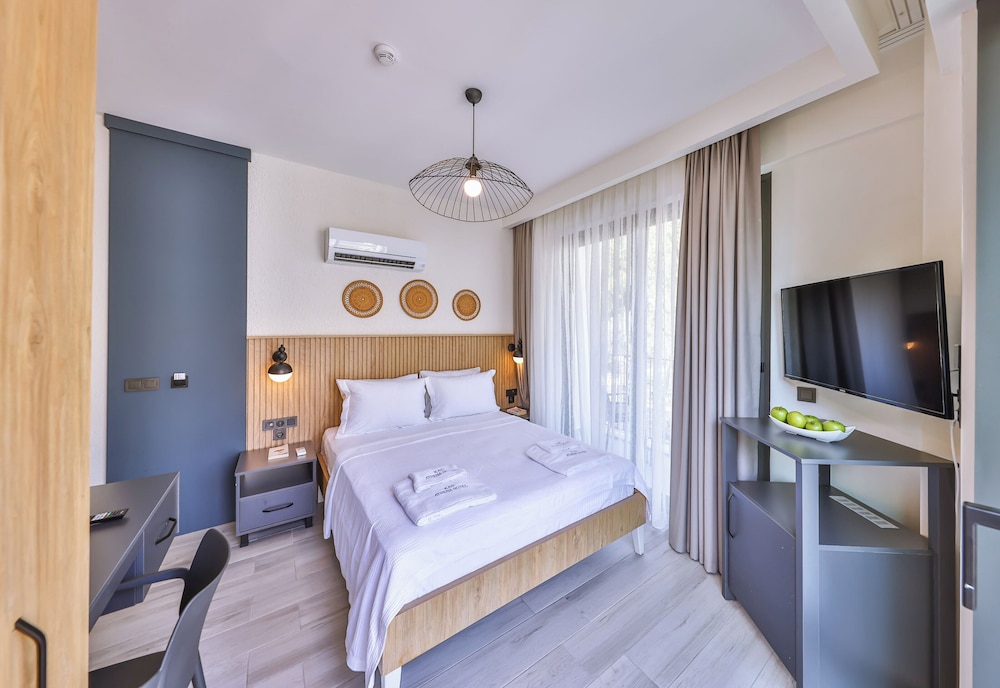 Standard Room, City View - Photo 1