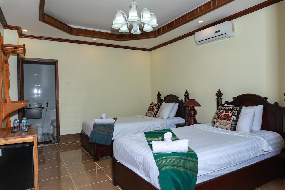 Deluxe Twin Room - Photo 6