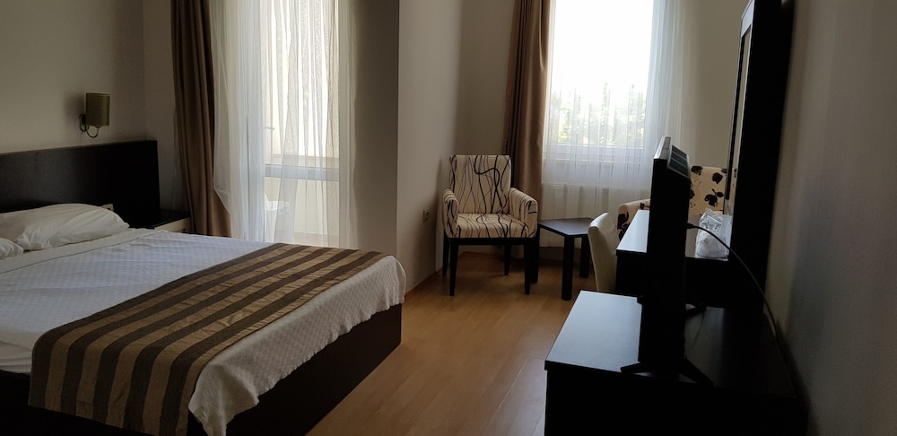 Double Room, 1 Double Bed, Balcony, Sea View