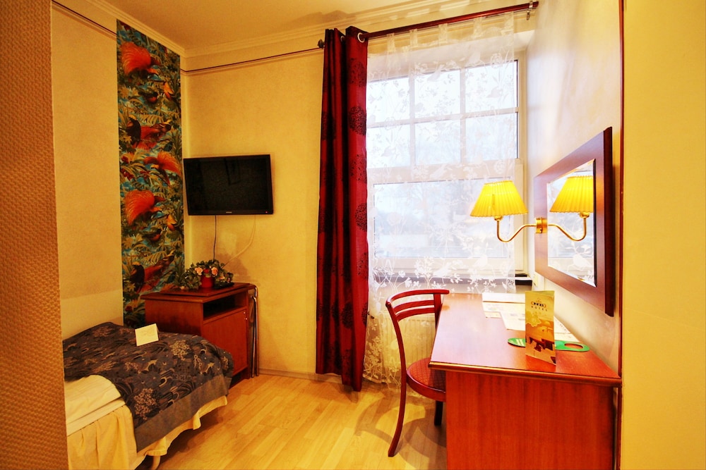 Single Room photo 1
