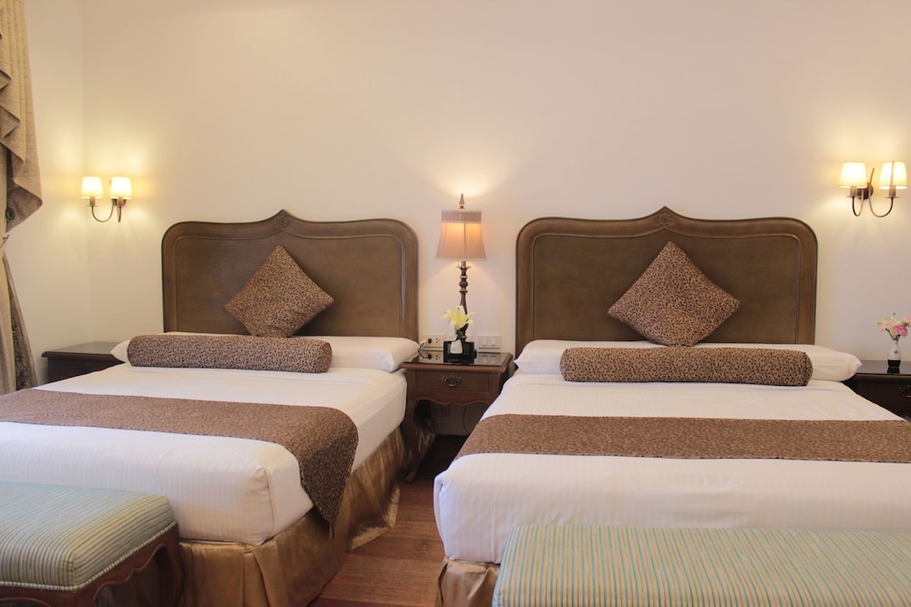 Awesome (Executive Suite) photo 1