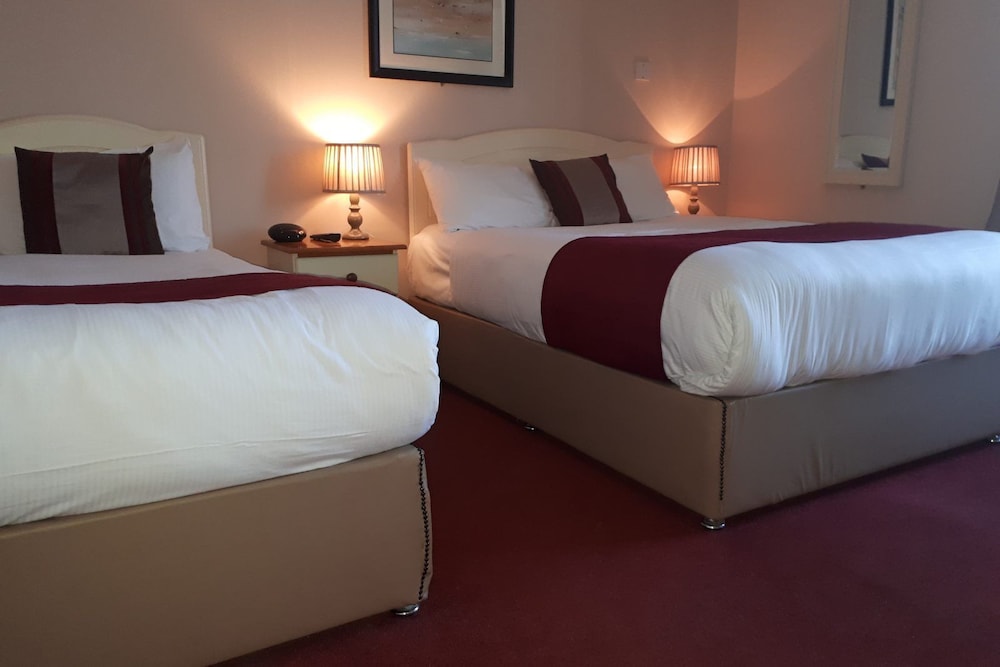 Triple Room - Courtyard photo 2