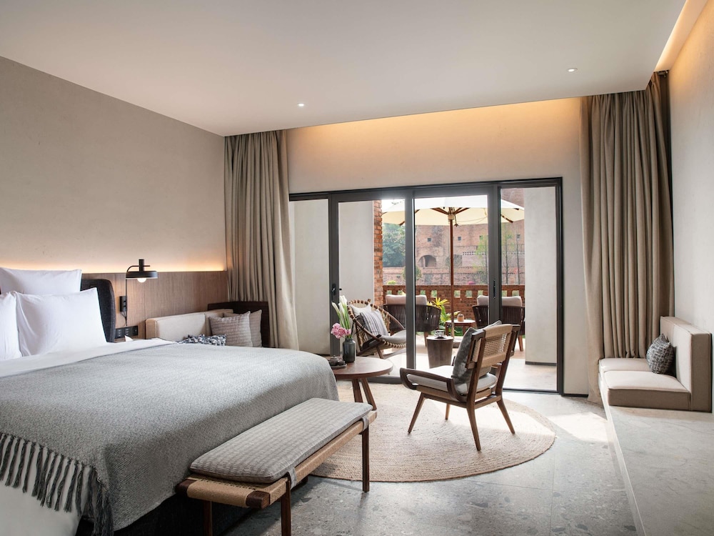 Deluxe Terrace  King Bed Room with Kaleidoscope View - Photo 4