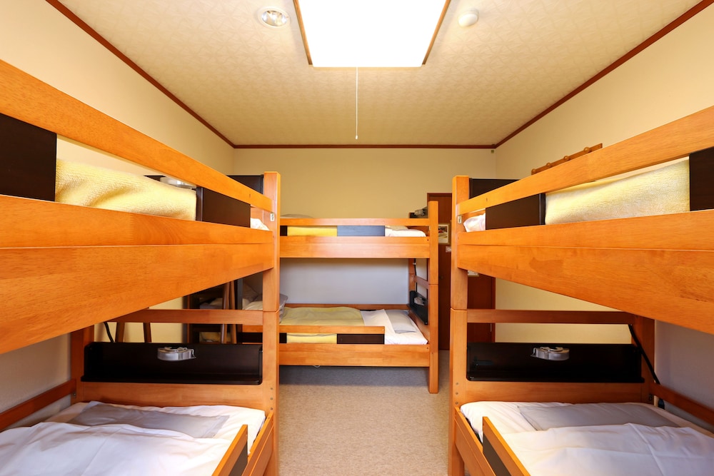 Bunk Beds For 6 People [W] photo 1