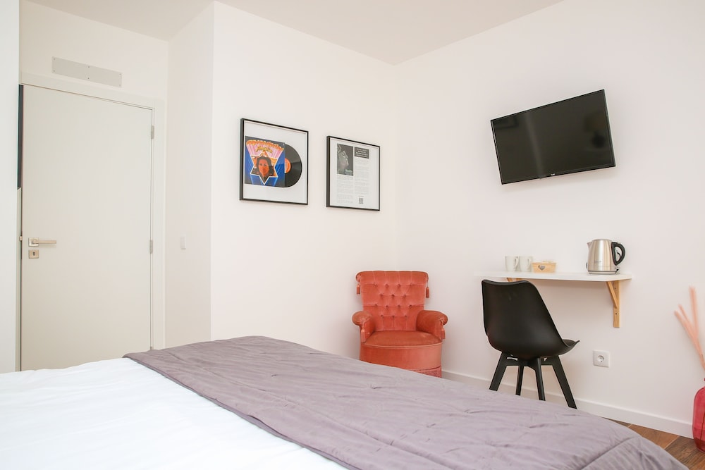 Comfort Suite photo 2