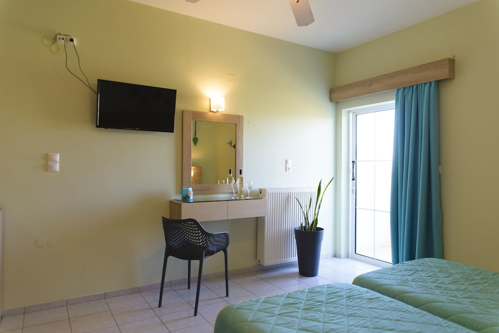 Superior Triple Room, Sea View