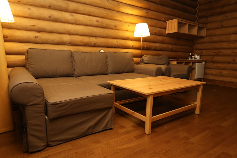 Deluxe Room - Photo 4