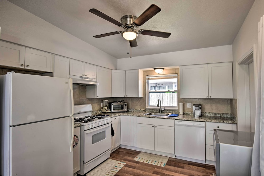 Apartment (2 Bedrooms) photo 2