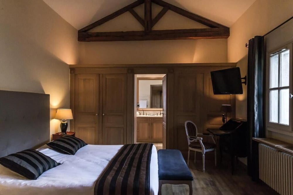 Room - Photo 4