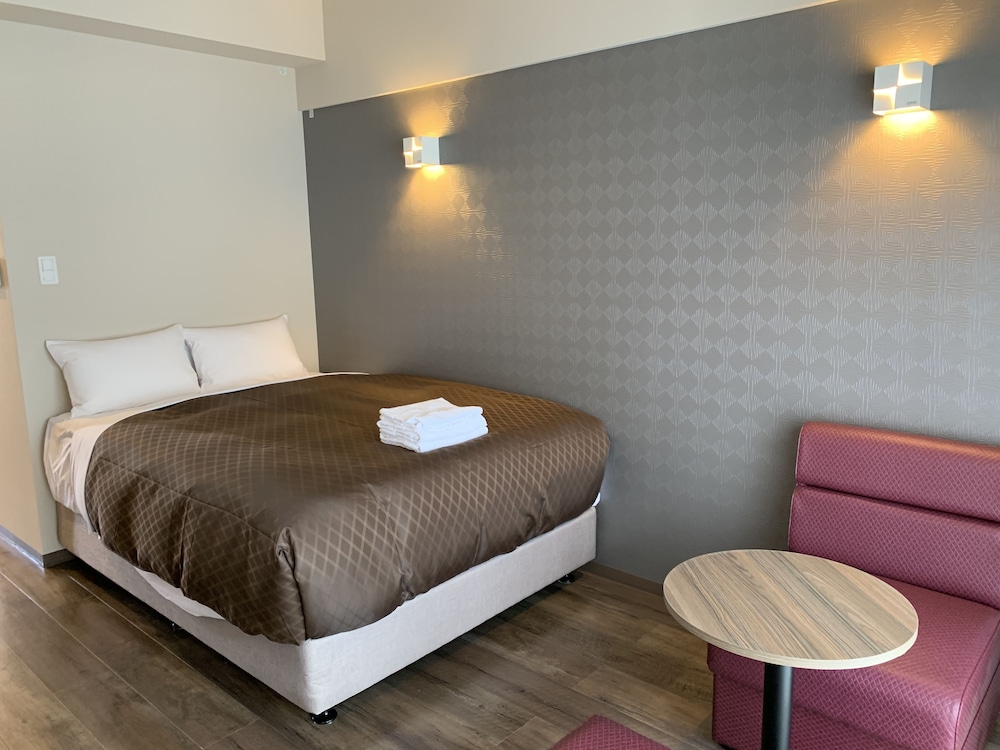 Standard Double Room - Photo 8
