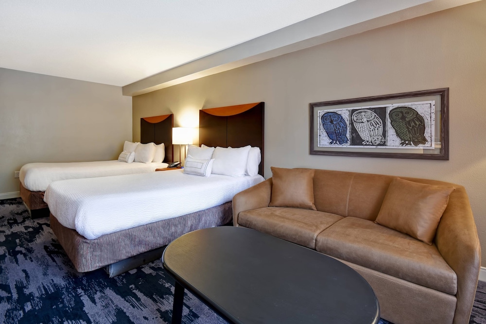 Room, Multiple Beds - Photo 4