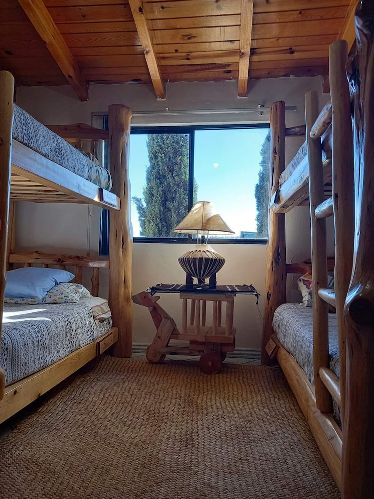 Quadruple Room, Shared Bathroom, City View photo 2