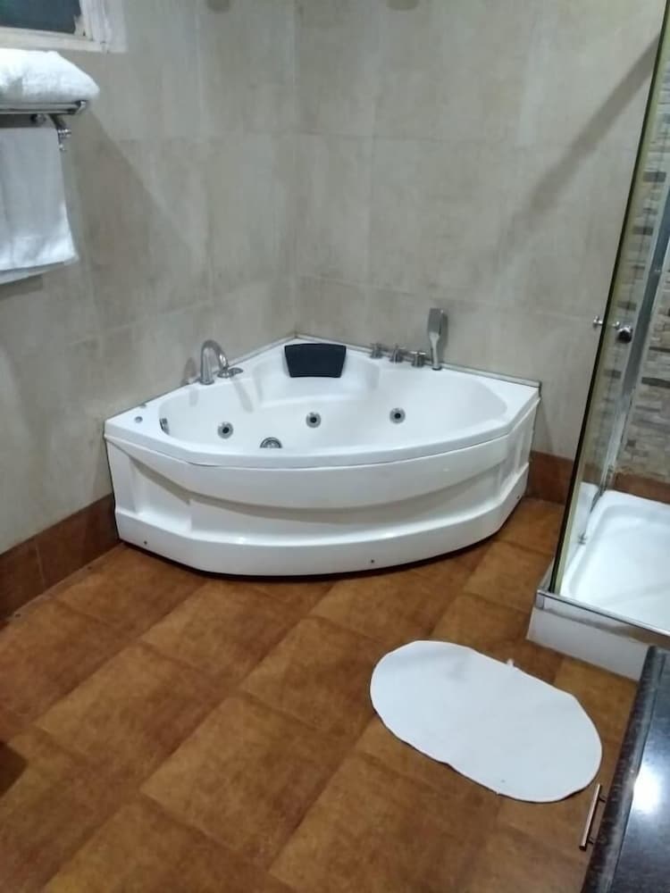 Suite photo 2