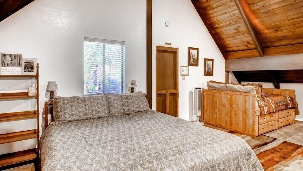 Cabin, 1 Bedroom photo 3