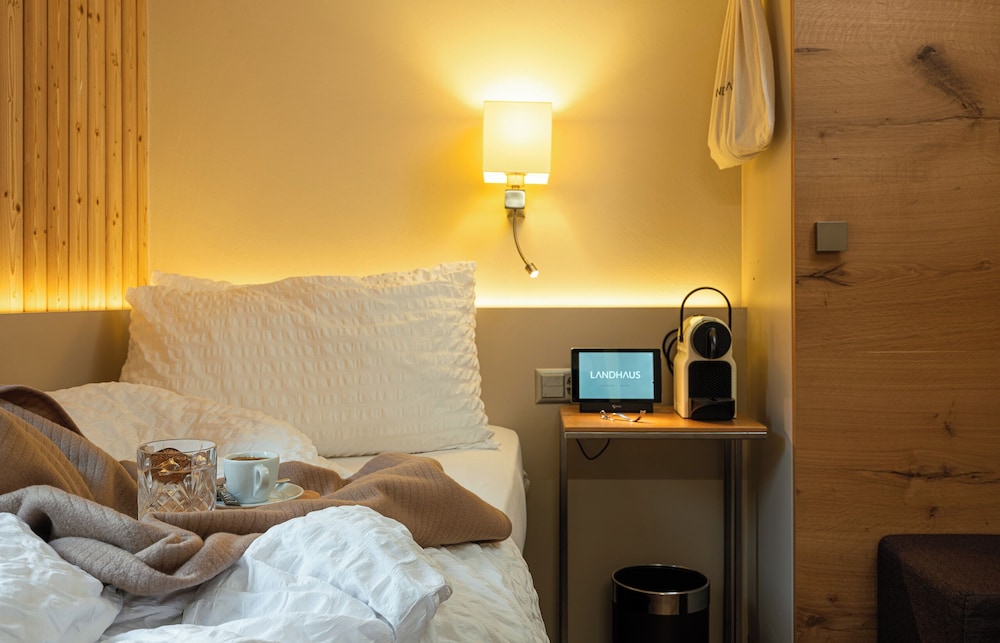 Single Room (Small)