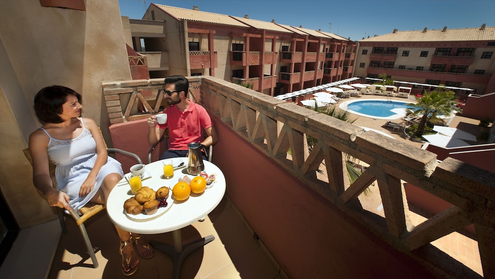 Apartment, 1 Bedroom, Terrace, Pool View photo 3