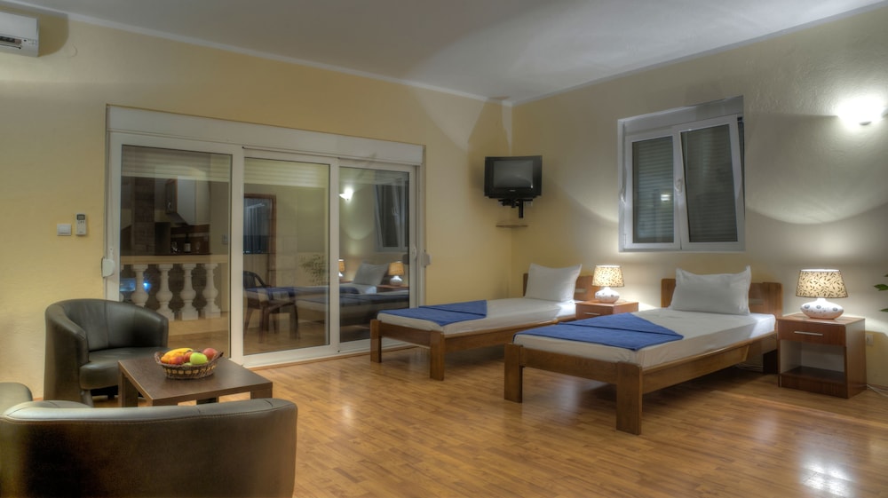 Apartment, Balcony, Sea View (Duplex) photo 1