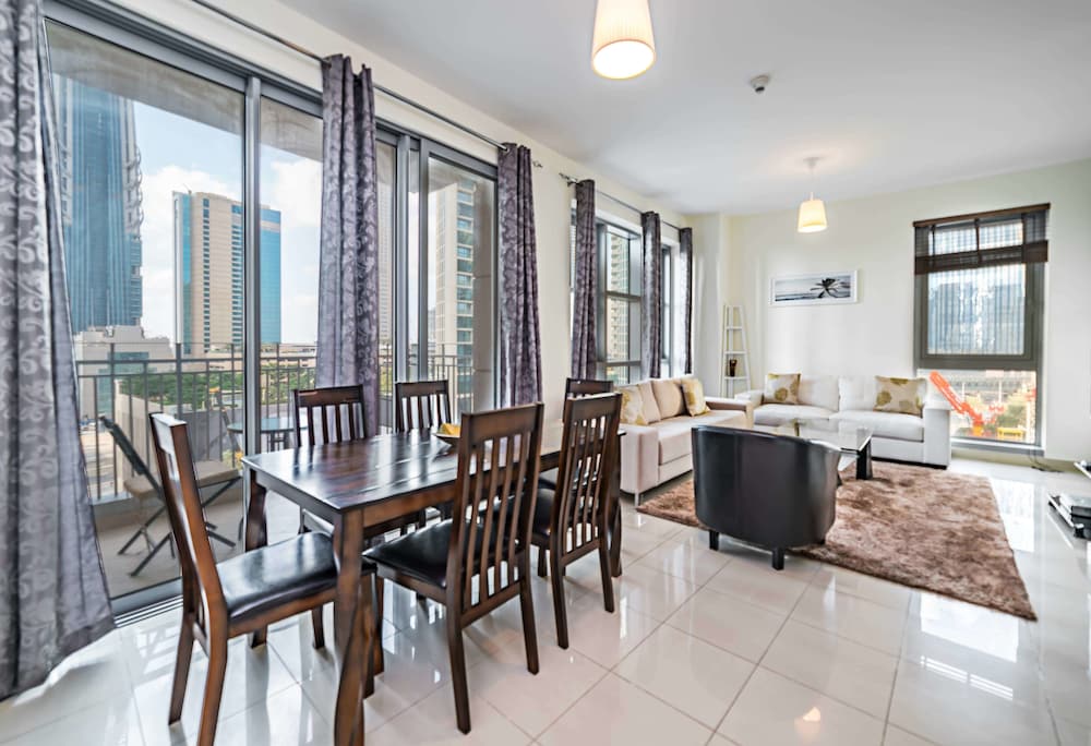 Deluxe Apartment, 1 Bedroom, City View photo 3