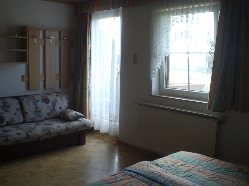 Superior Triple Room photo 2