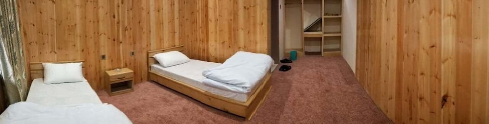 Deluxe Double or Twin Room photo 2