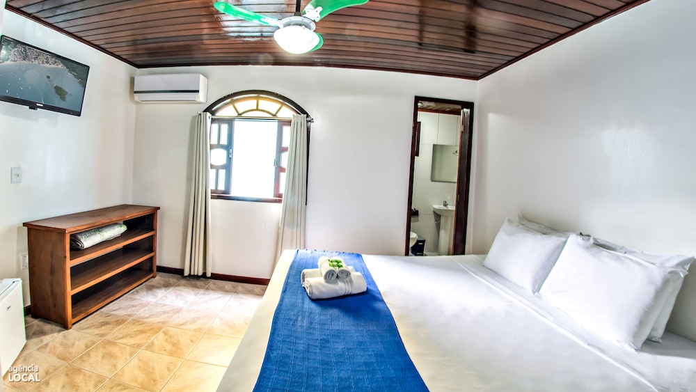 Double or Twin Room photo 1