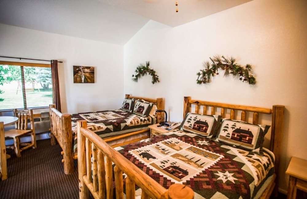 Standard Room, 2 Queen Beds