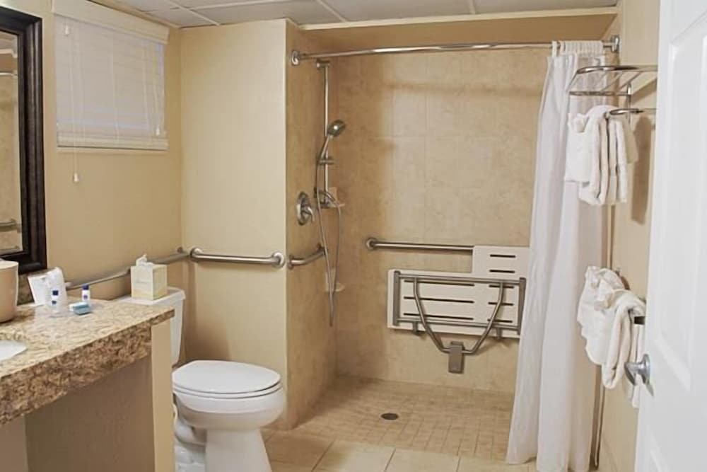 Standard Room, 2 Queen Beds, Accessible, Non Smoking