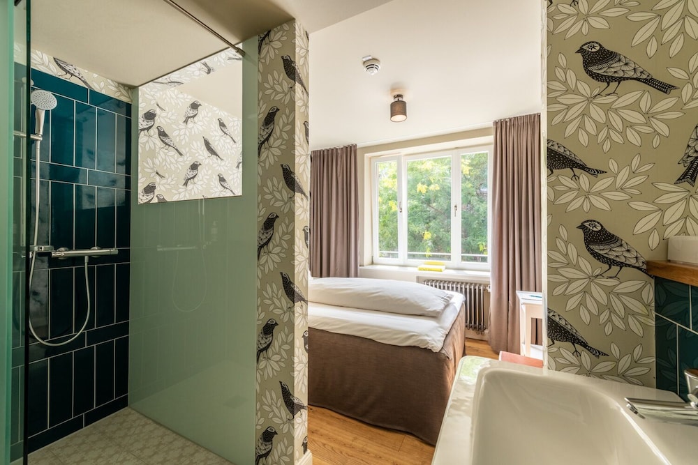 Comfort Single Room