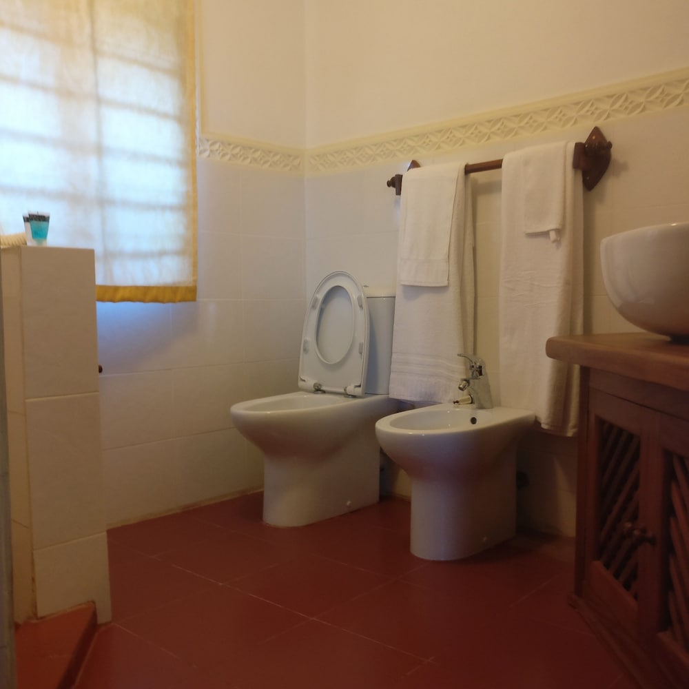 Comfort Cottage, 1 Bedroom, Pool View photo 2