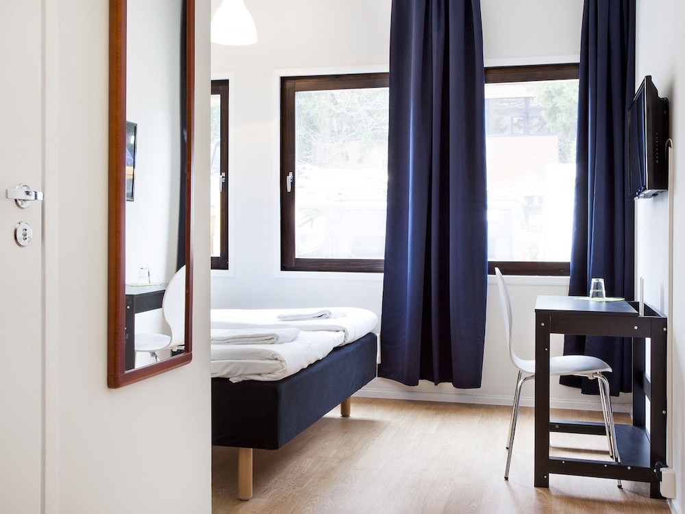 Standard Double Room - Photo 5