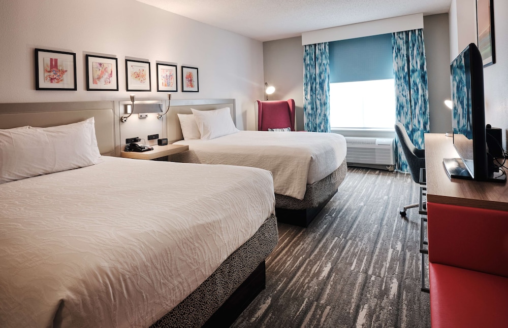 Family Room, 2 Queen Beds - Photo 3