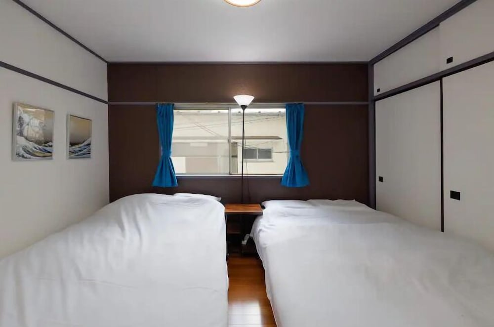 102, 6-person Accomodation, Non Smoking photo 1