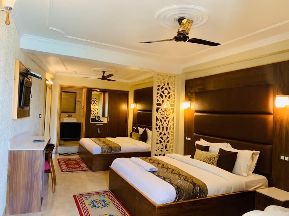 4 Bedded Family Room photo 3