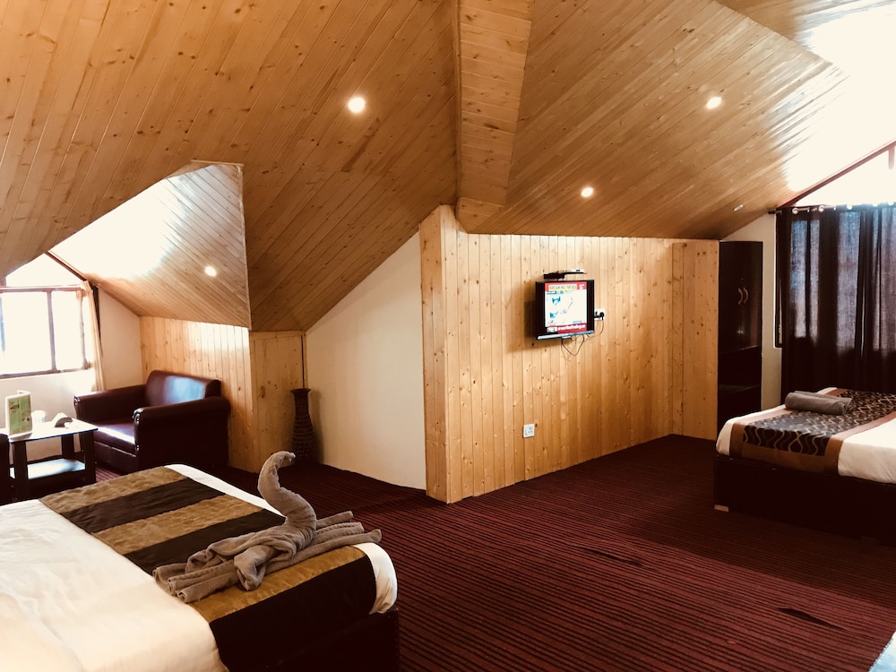Family Quadruple Room