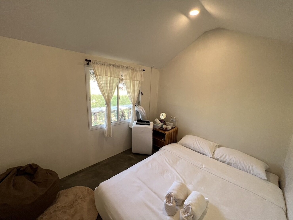 Rimna Twin Beds