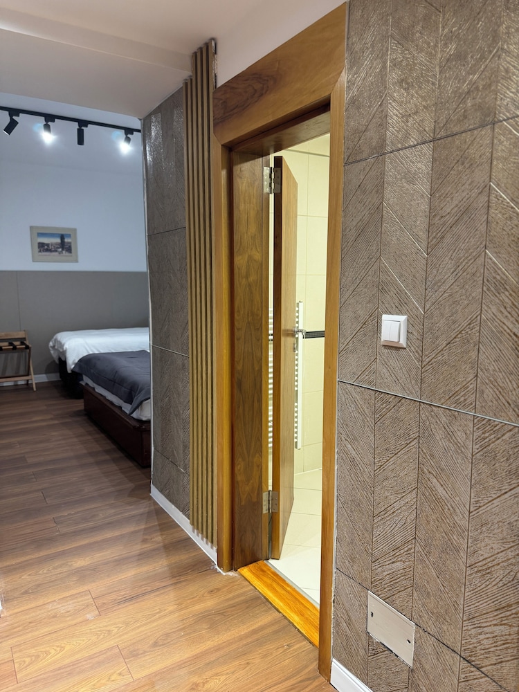 Superior Quadruple Room photo 3