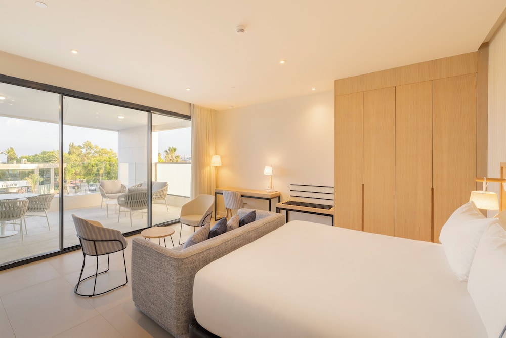 Junior Studio Suite, Terrace (3 pax) photo 3