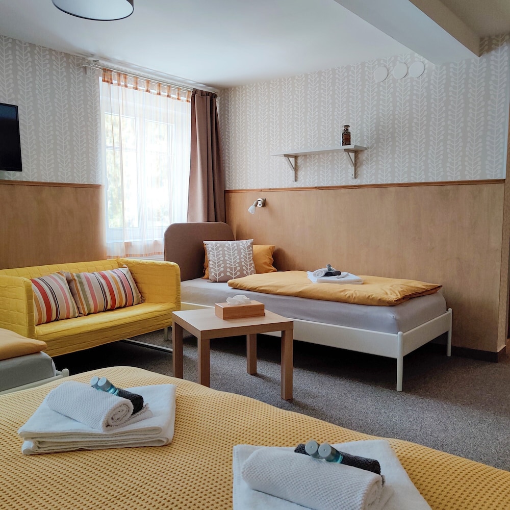 Standard Room, Multiple Beds
