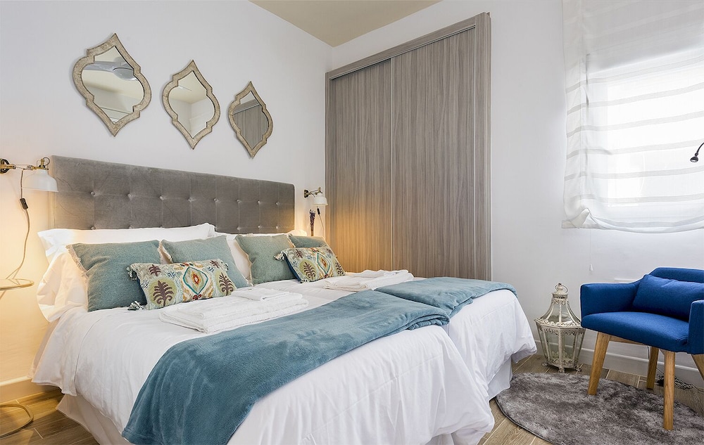 Apartment (2 Bedrooms)