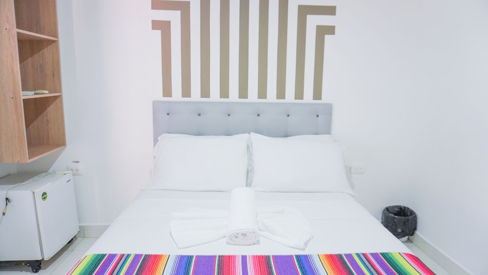 Basic Double Room - Photo 9