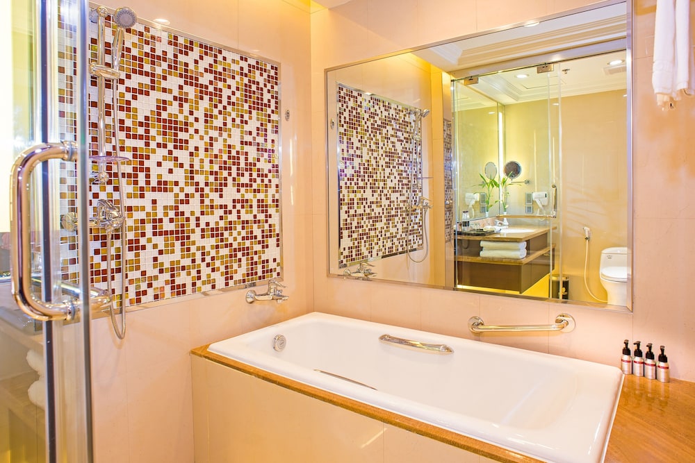 Deluxe Double Room (Bay View) photo 3