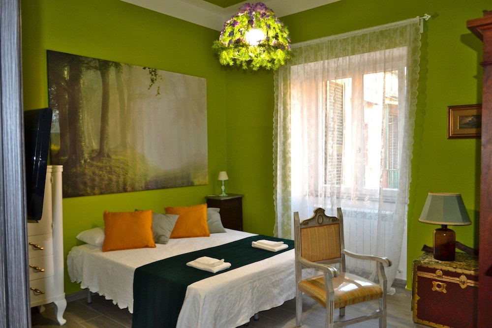 Deluxe Double Or Twin Room photo 2