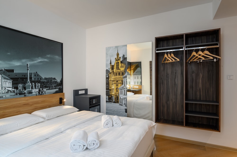Standard Double Room - Photo 3