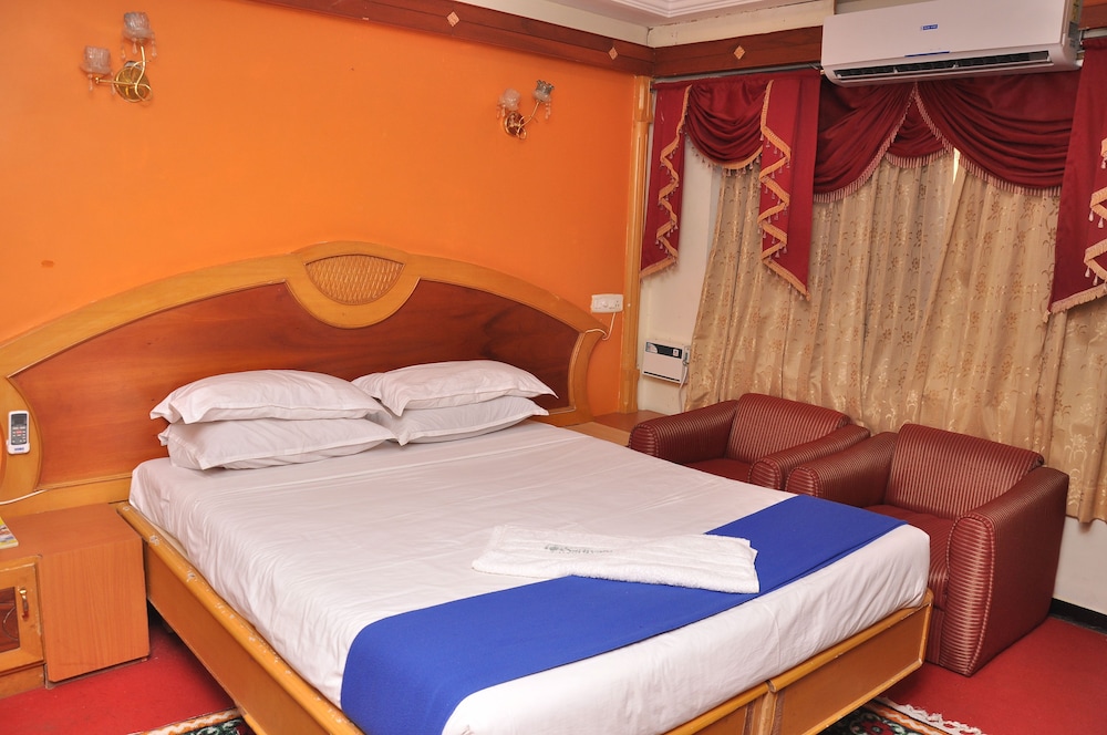 Deluxe Double Room, Garden View photo 1