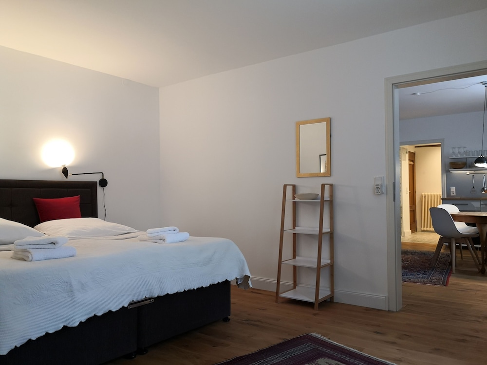 Fünf Giebel Kulma hotellissa Ruhrlaakson pyörätien varrella, Kuva 6