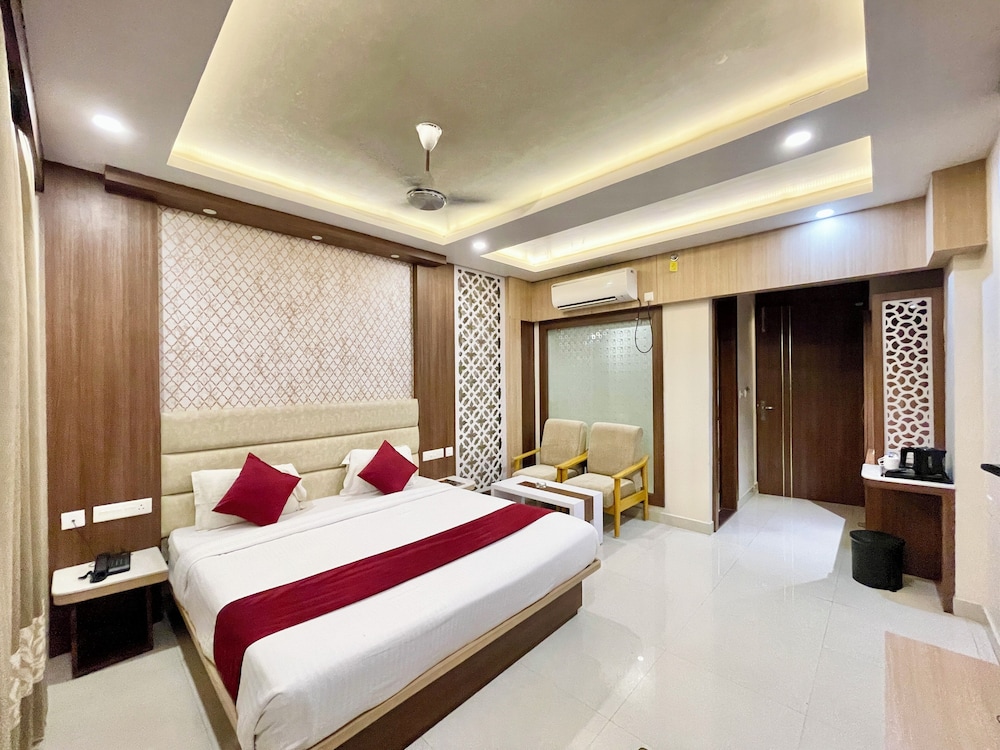 Superior Triple Room photo 3